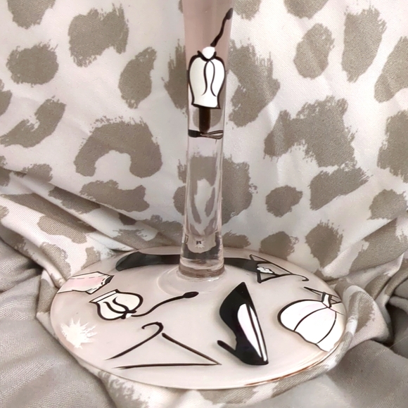 Lolita Glamour - Tini Hand Painted Martini Glass NIB - Picture 3 of 10